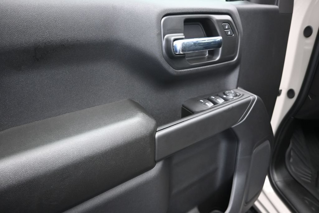 New 2026 Chevrolet Silverado 1500 Custom Trail Boss w/ LPO, Dark Essentials Package AWD/4WD image 11
