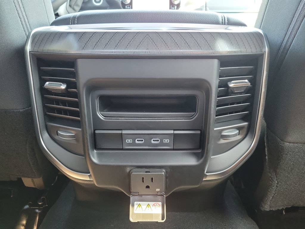New 2026 RAM 3500 Big Horn AWD/4WD image 11