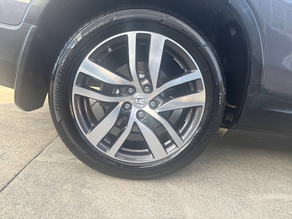 Used 2016 Honda Pilot Touring image 36