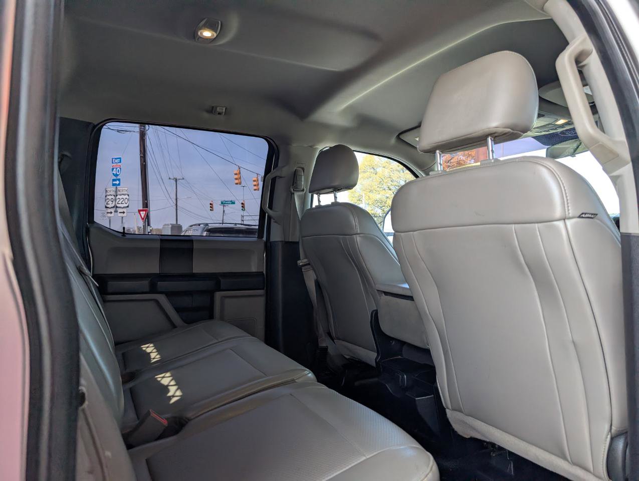 Used 2018 Ford F350 XL w/ Power Equipment Group image 20