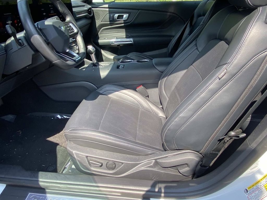 Certified 2025 Ford Mustang Premium RWD image 16