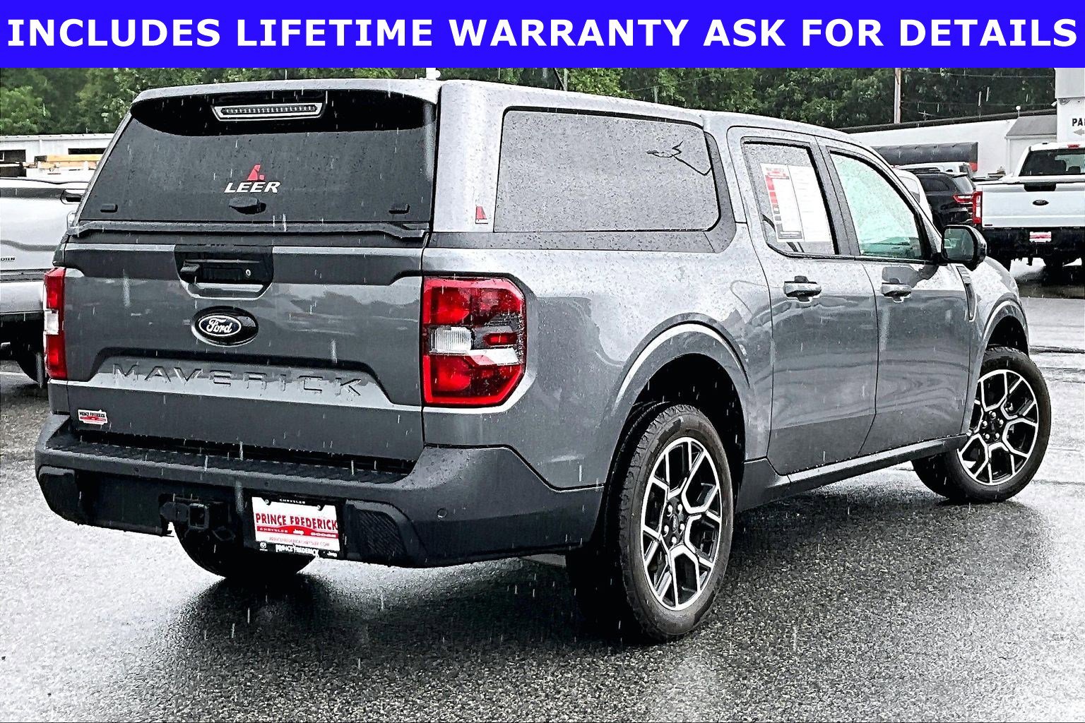 Used 2025 Ford Maverick Lariat w/ 4K Tow Package AWD/4WD image 10