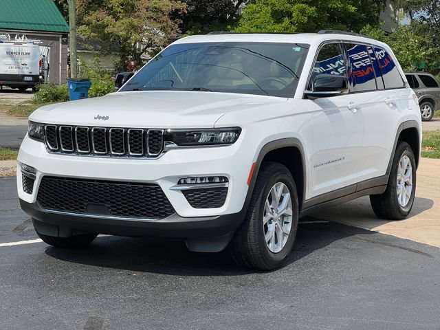 Used 2023 Jeep Grand Cherokee Limited AWD/4WD image 48