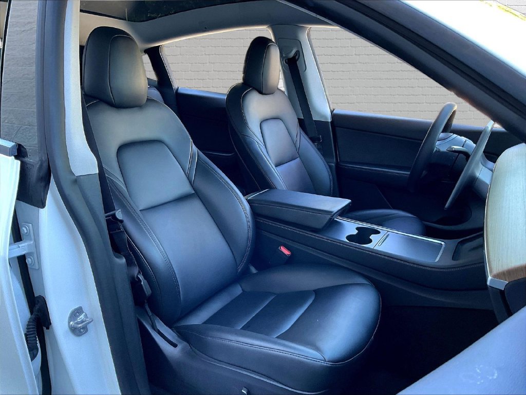 Used 2022 Tesla Model Y Performance AWD/4WD image 20