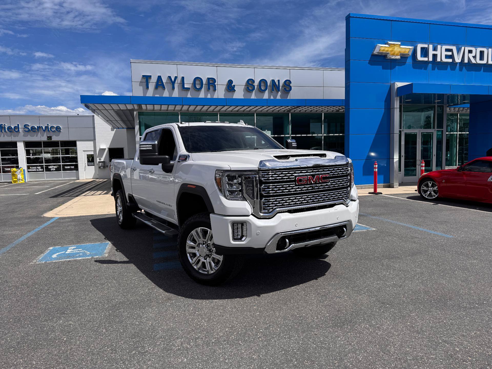 Used 2020 GMC Sierra 2500 Denali w/ Denali Ultimate Package