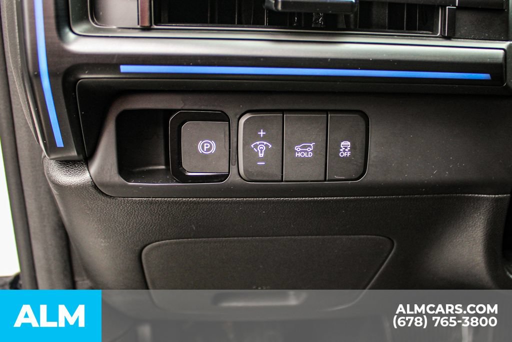 Used 2025 Hyundai Santa Fe Calligraphy AWD/4WD image 32