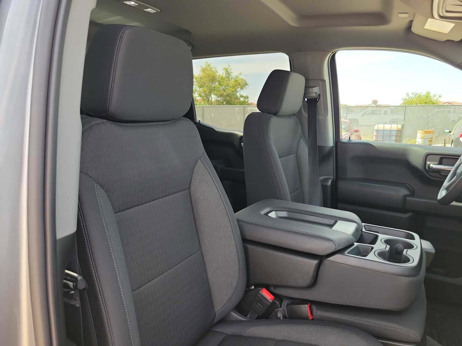 Used 2026 Chevrolet Silverado 1500 Custom RWD image 18