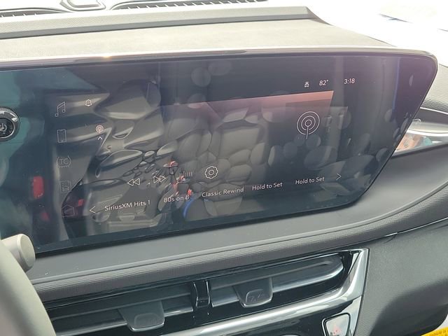 New 2026 Buick Envista Sport Touring w/ Convenience I Package FWD image 27
