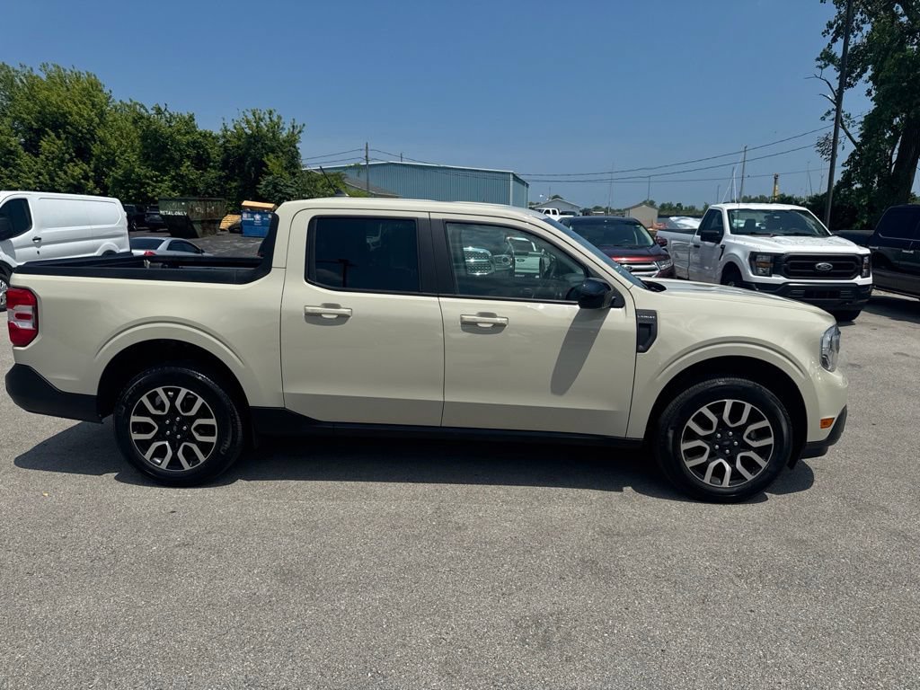 Used 2024 Ford Maverick Lariat AWD/4WD image 9