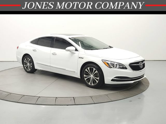 Used 2018 Buick LaCrosse Essence w/ Sun and Shade Package FWD image 1
