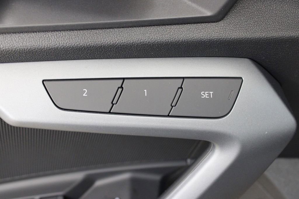 New 2026 Audi A3 2.0T Premium image 18