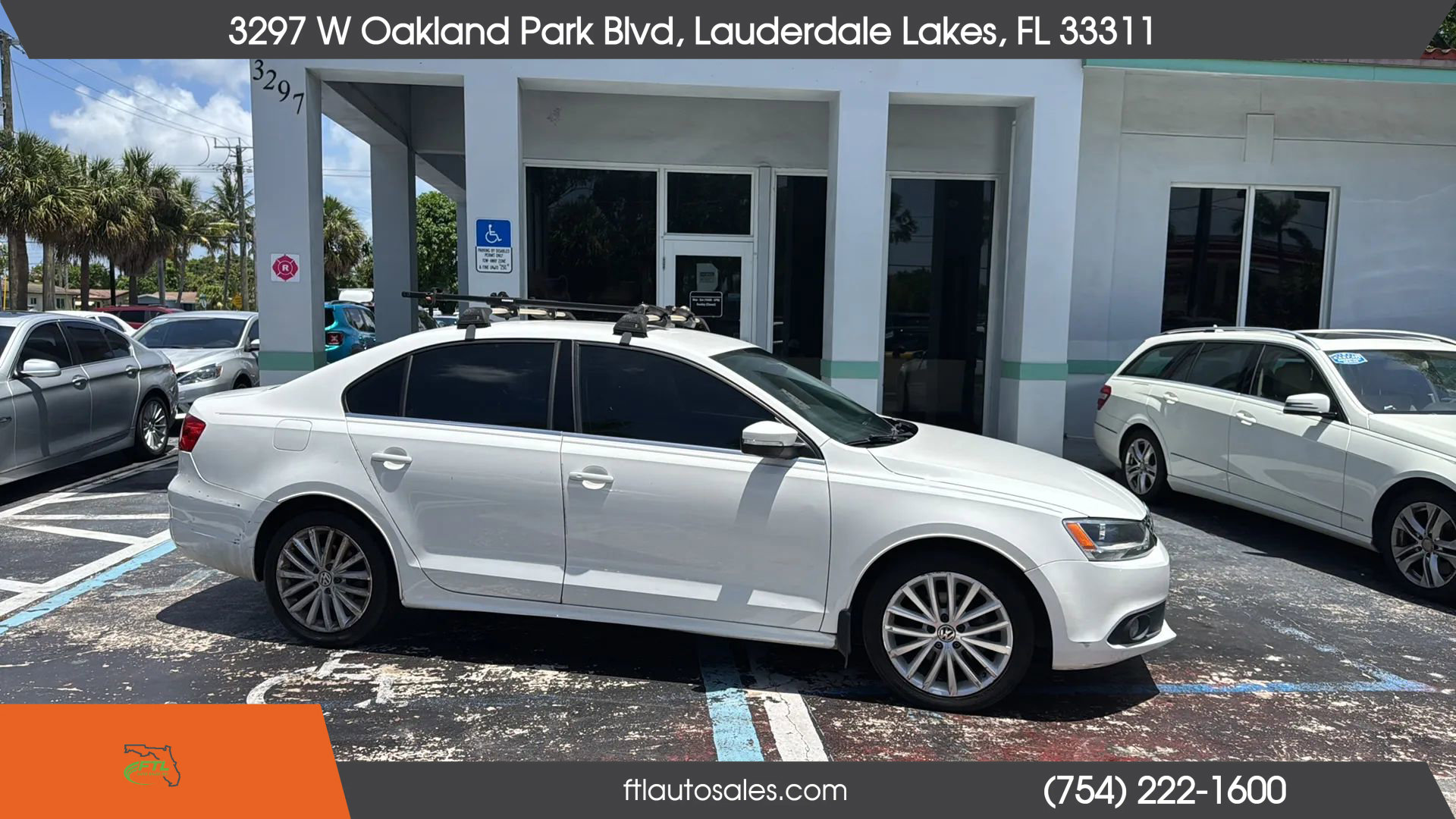 Used 2011 Volkswagen Jetta SEL image 11