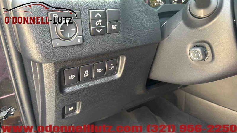 Used 2022 Lexus GX 460 Premium AWD/4WD image 16