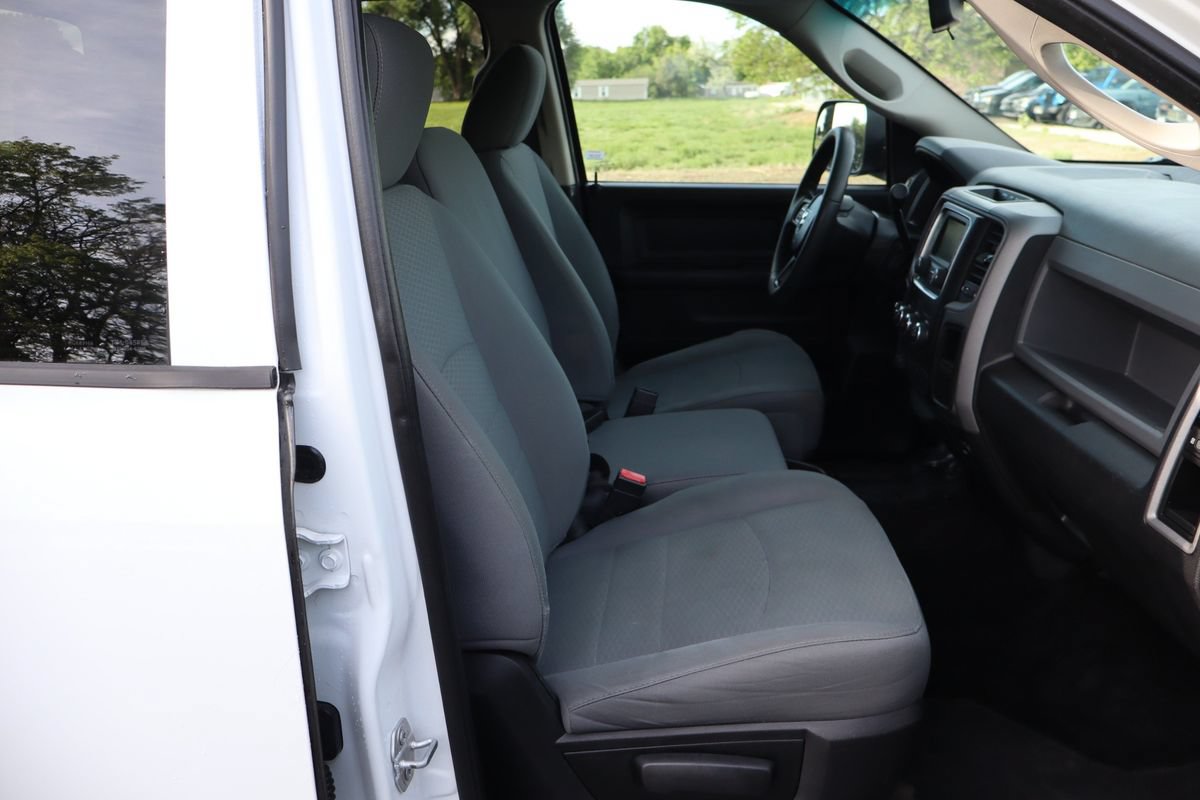 Used 2016 RAM 2500 Tradesman w/ Chrome Appearance Group AWD/4WD image 22