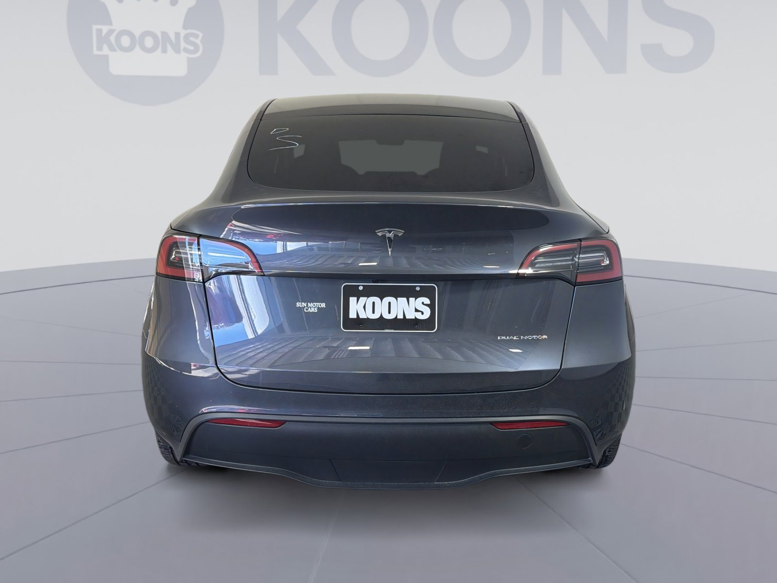 Used 2023 Tesla Model Y Performance image 5