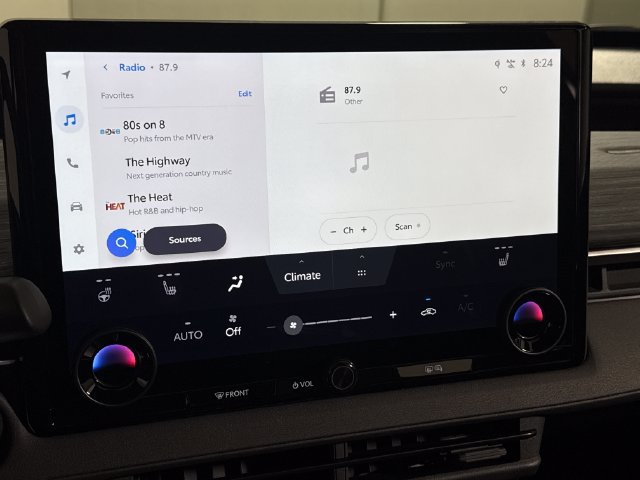 New 2026 Toyota C-HR AWD/4WD image 31