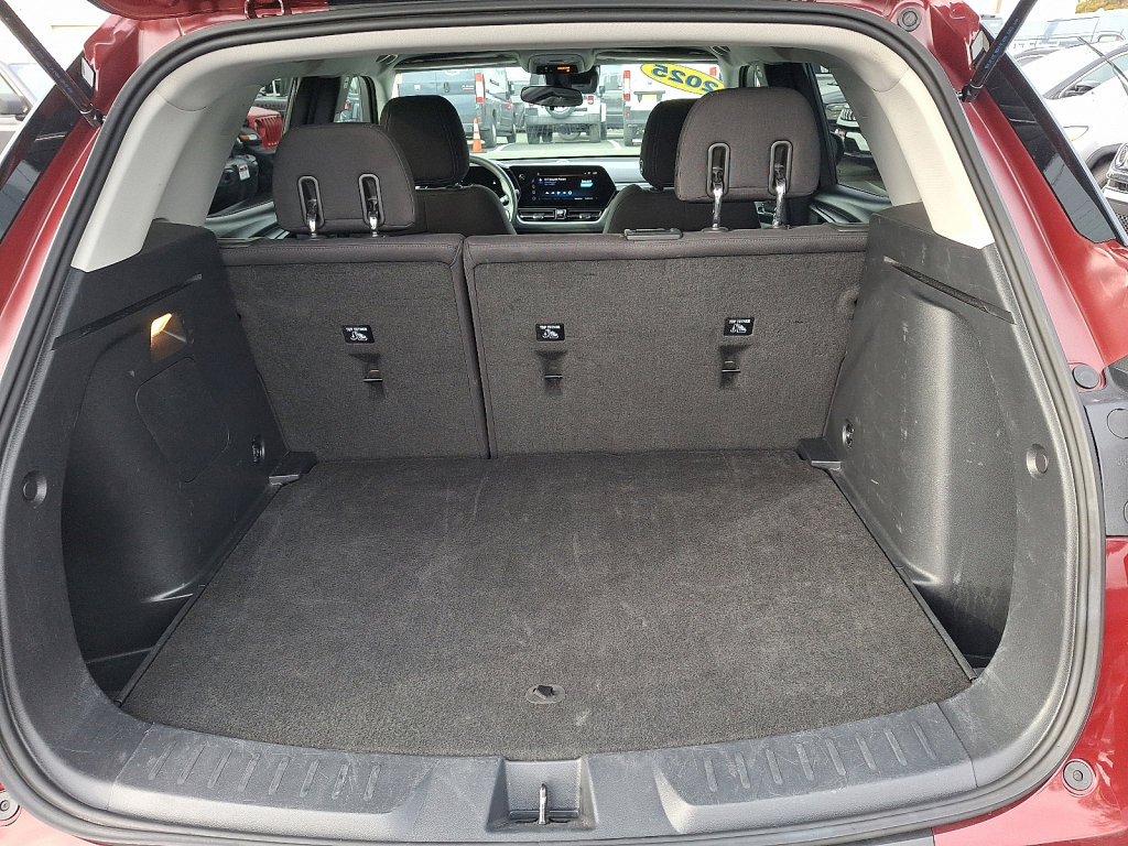 Used 2025 Chevrolet TrailBlazer LT image 18