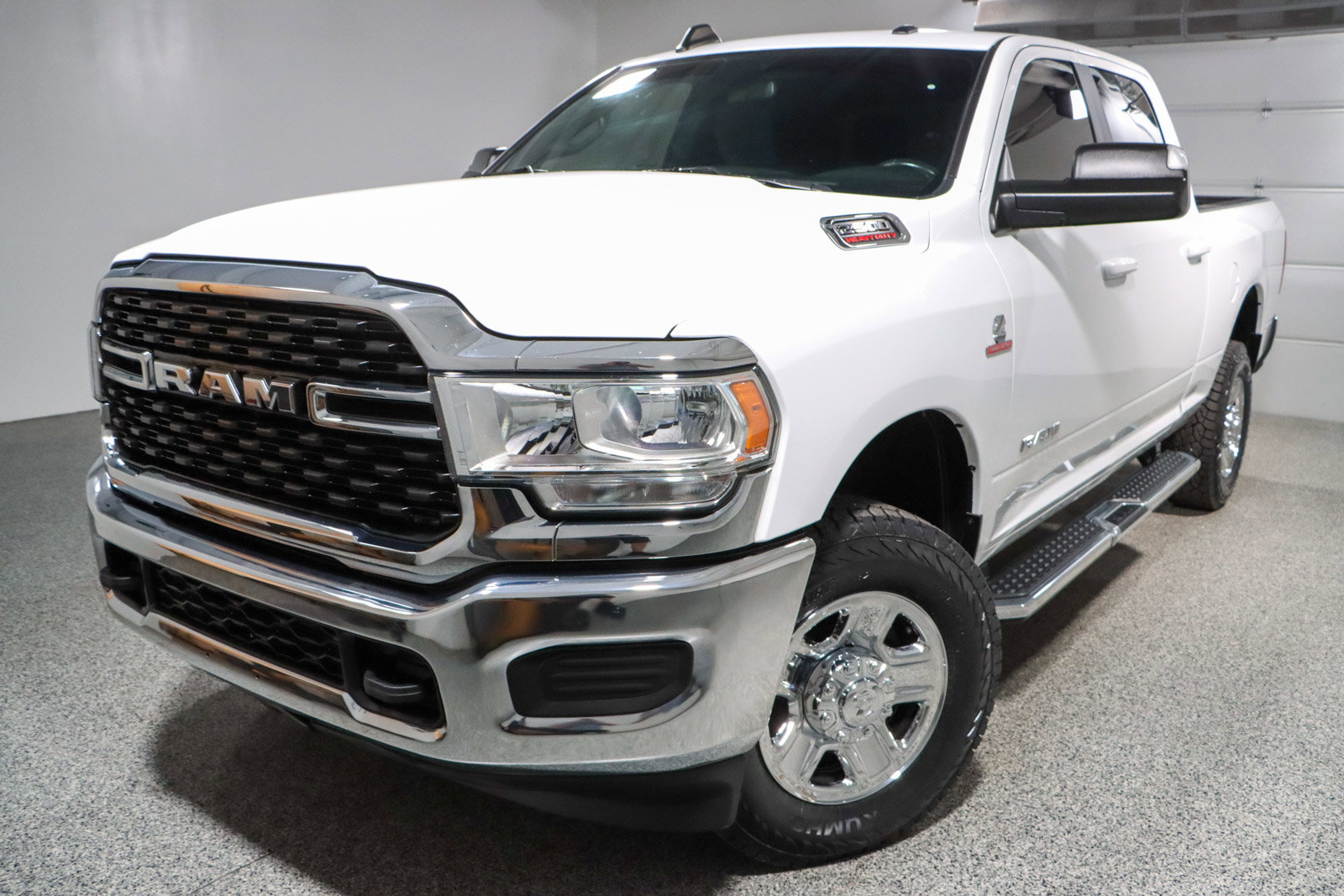 Used 2022 RAM 2500 Big Horn image 33