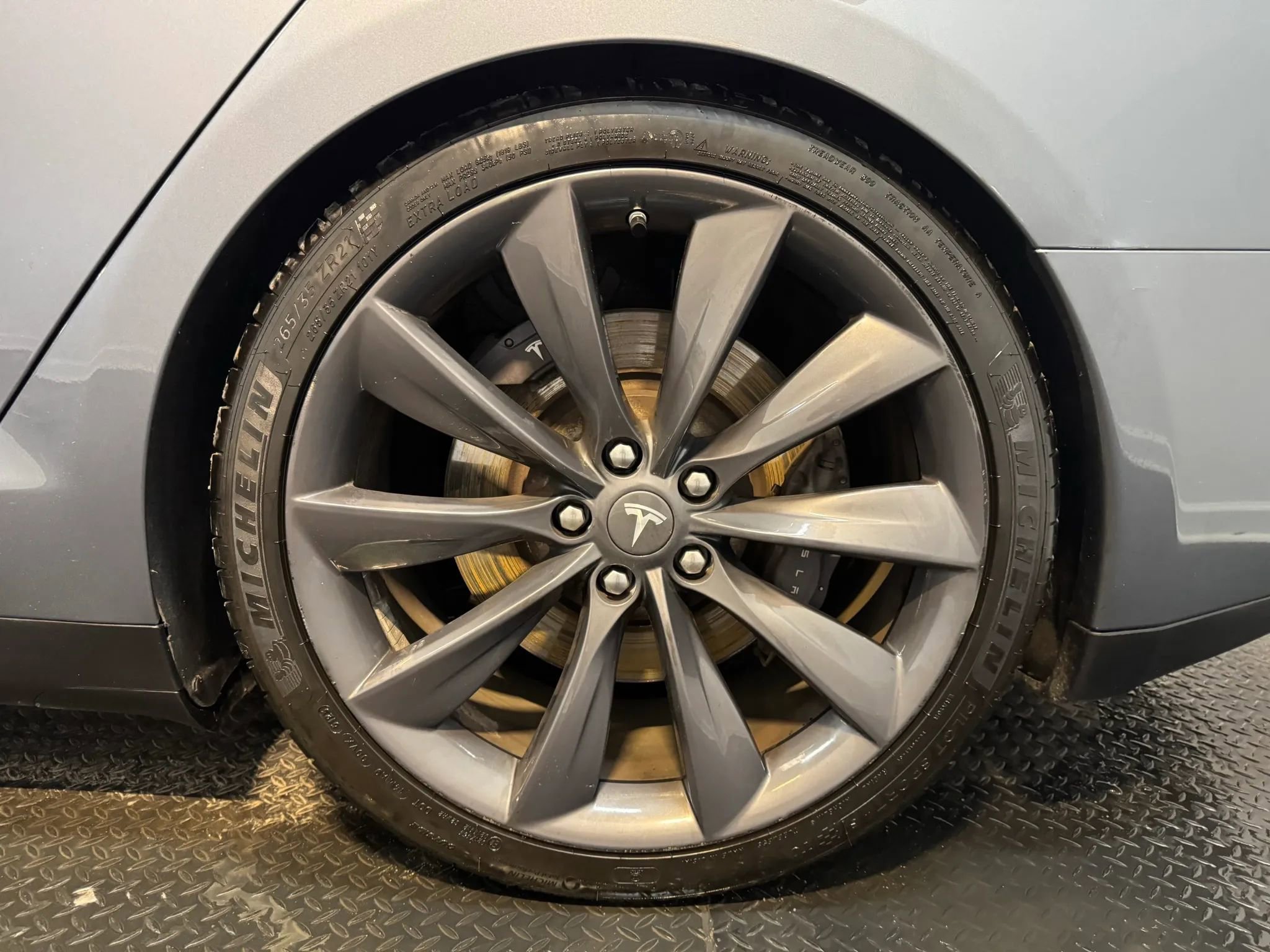 Used 2013 Tesla Model S Performance RWD image 26