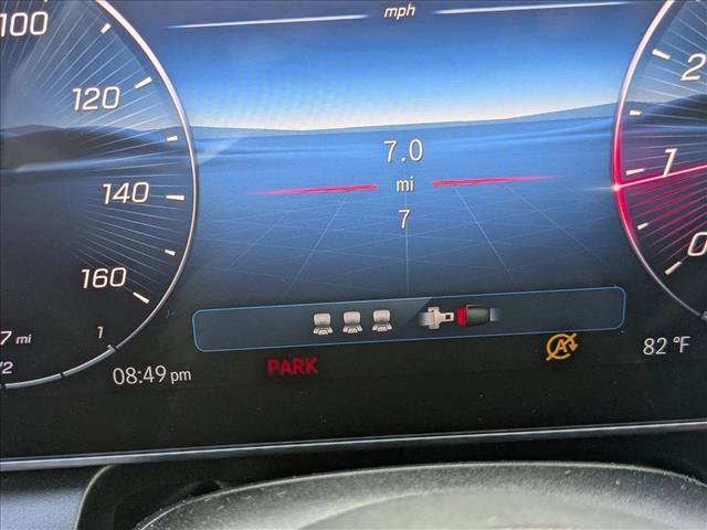 Used 2026 Mercedes-Benz GLC 300 image 8