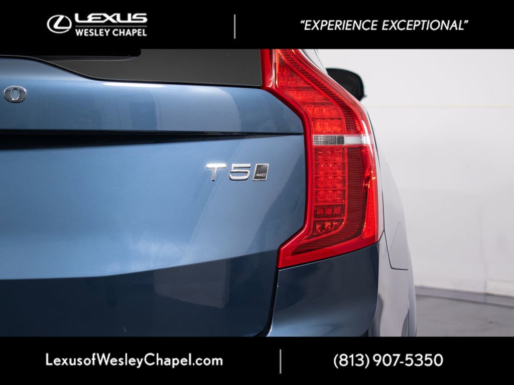 Used 2021 Volvo XC90 T5 Momentum w/ Protection Package Premier AWD/4WD image 8