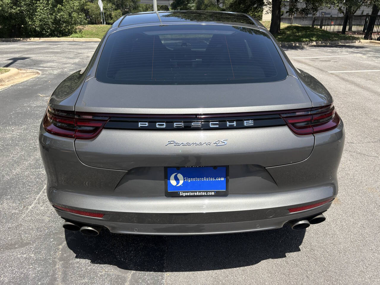 Used 2017 Porsche Panamera 4S AWD/4WD image 5