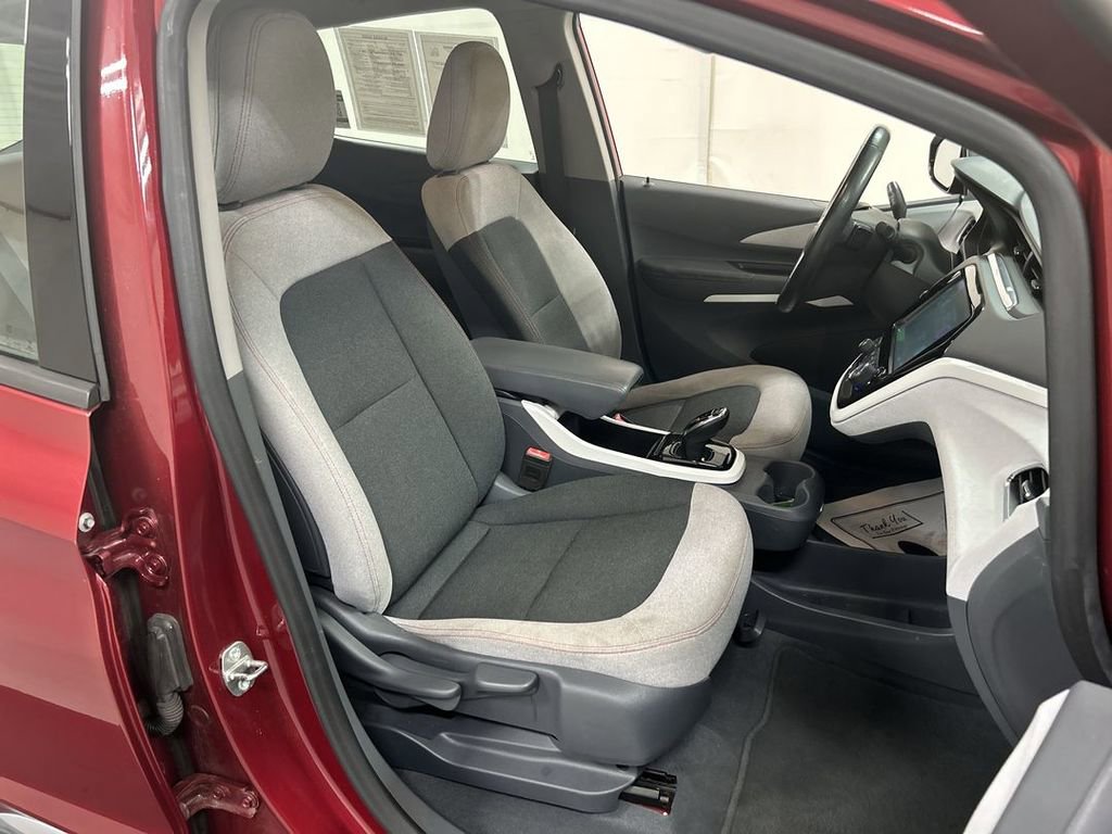 Used 2017 Chevrolet Bolt LT FWD image 22
