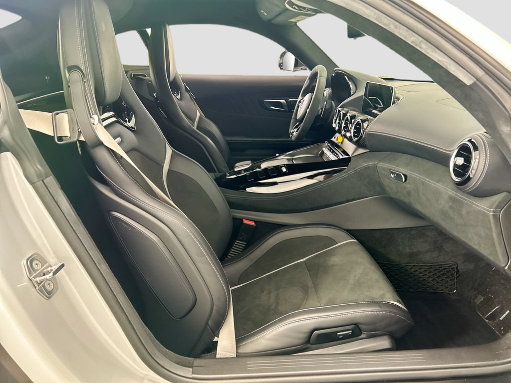 Used 2020 Mercedes-Benz AMG GT R image 19
