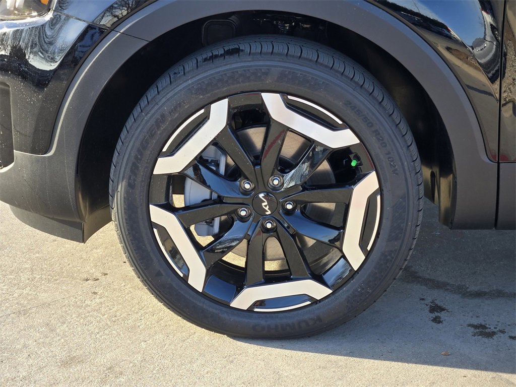 New 2025 Kia Telluride S image 8