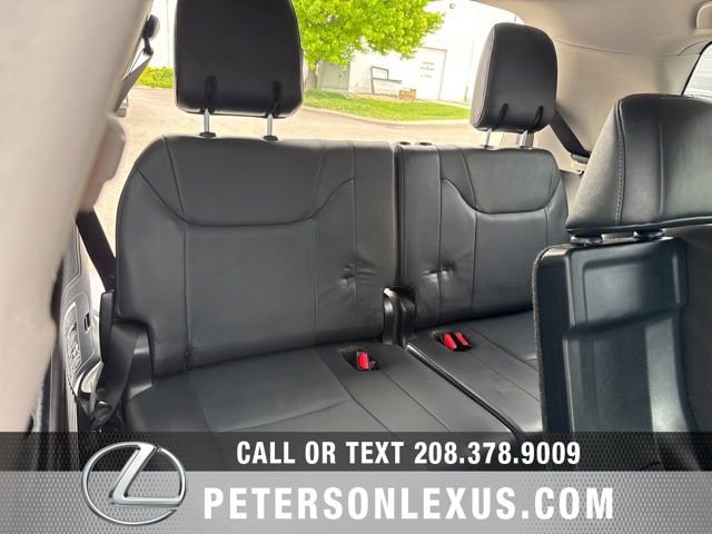 Used 2019 Lexus LX 570 4WD w/ Luxury Package image 19