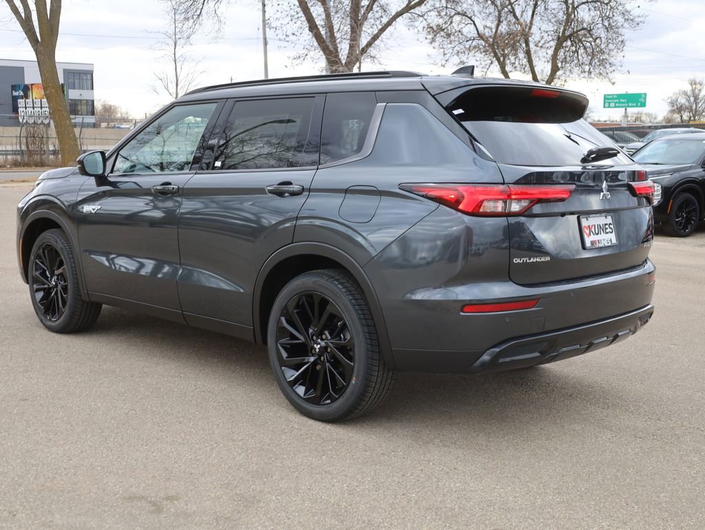 New 2025 Mitsubishi Outlander SEL Black Edition image 7