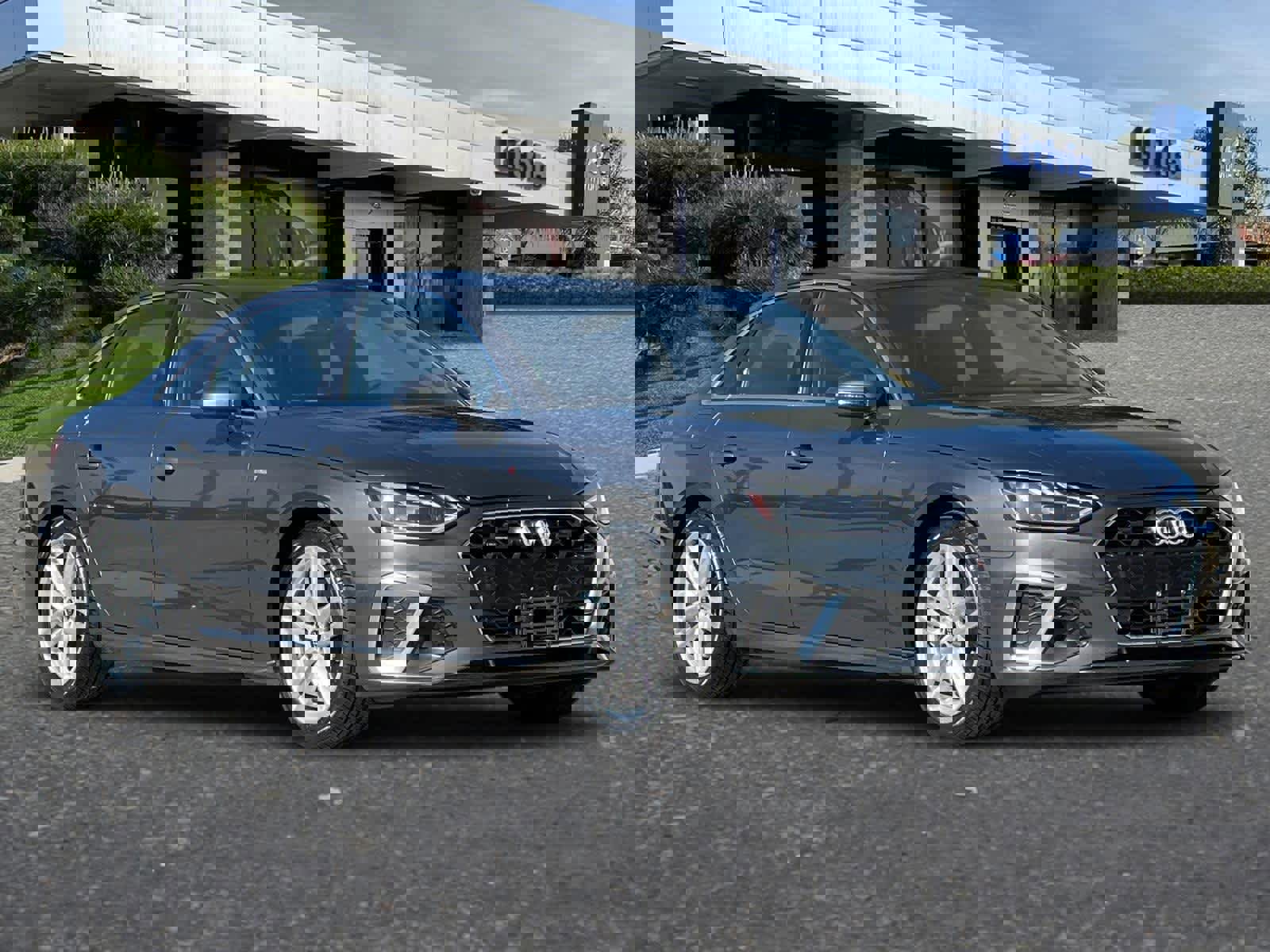 Used 2024 Audi A4 2.0T Premium Plus image 10