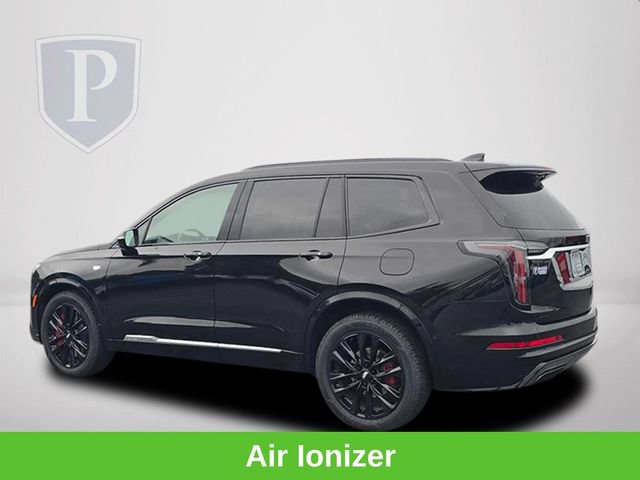 Certified 2022 Cadillac XT6 Sport w/ Platinum Package AWD/4WD image 11