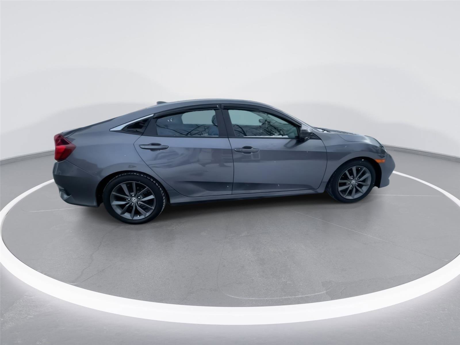 Used 2021 Honda Civic EX-L image 9