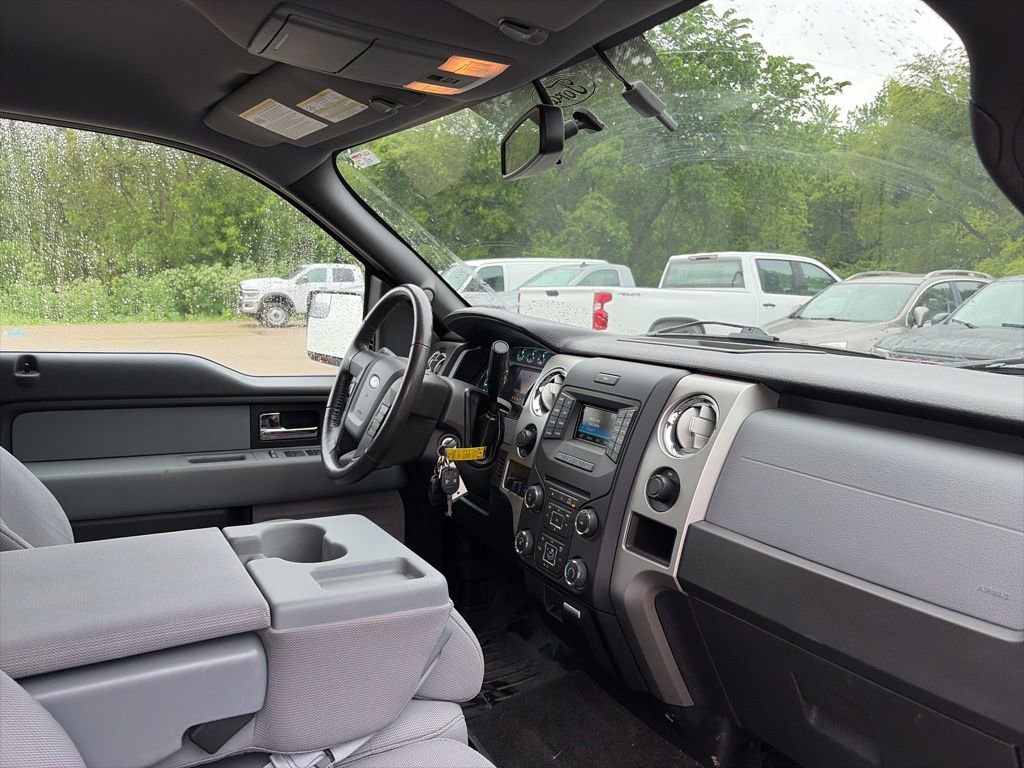 Used 2014 Ford F150 XLT w/ Equipment Group 302A Luxury AWD/4WD image 13