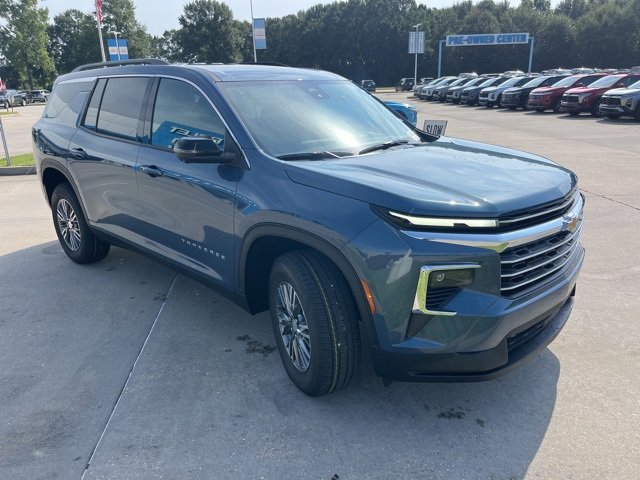 New 2026 Chevrolet Traverse LT w/ Driver Confidence Package image 11