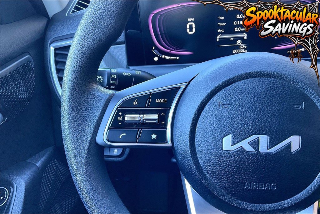 Used 2024 Kia Seltos LX AWD/4WD image 18
