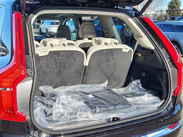 New 2025 Volvo XC90 B6 Ultra w/ Protection Package image 13