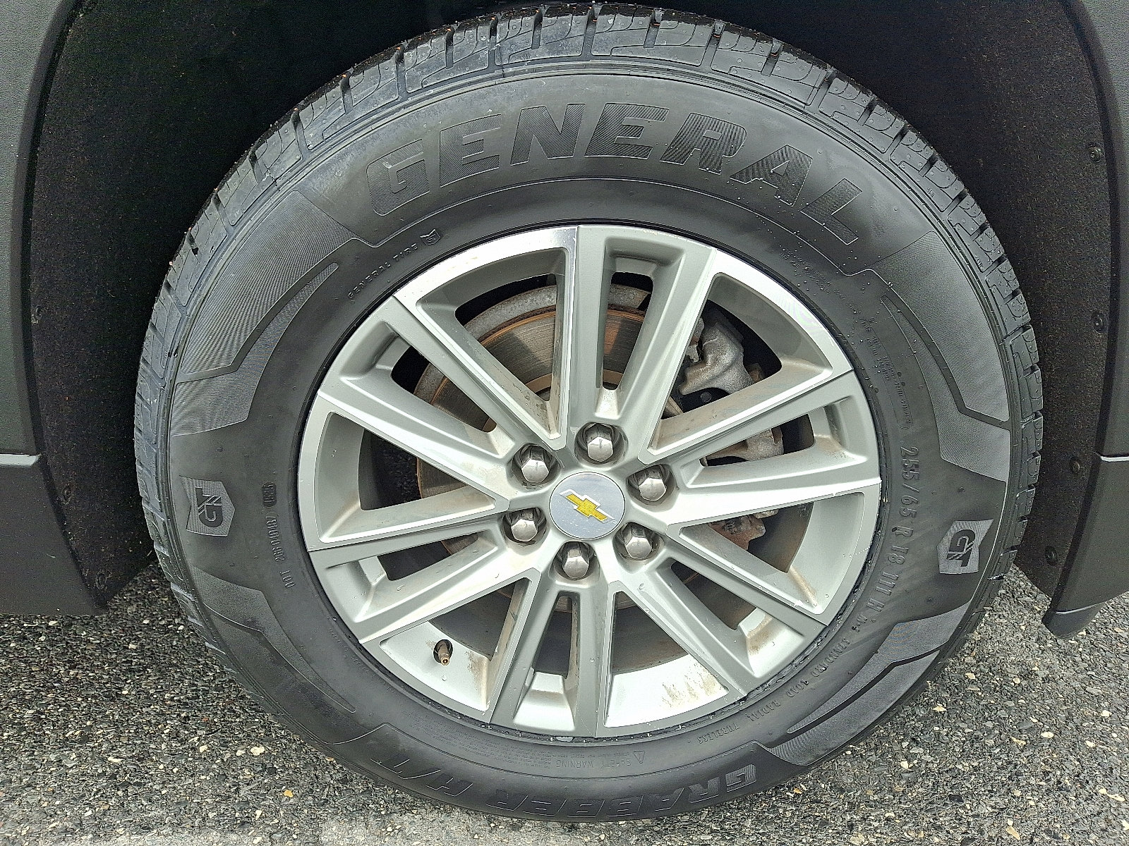 Certified 2023 Chevrolet Traverse LT image 9