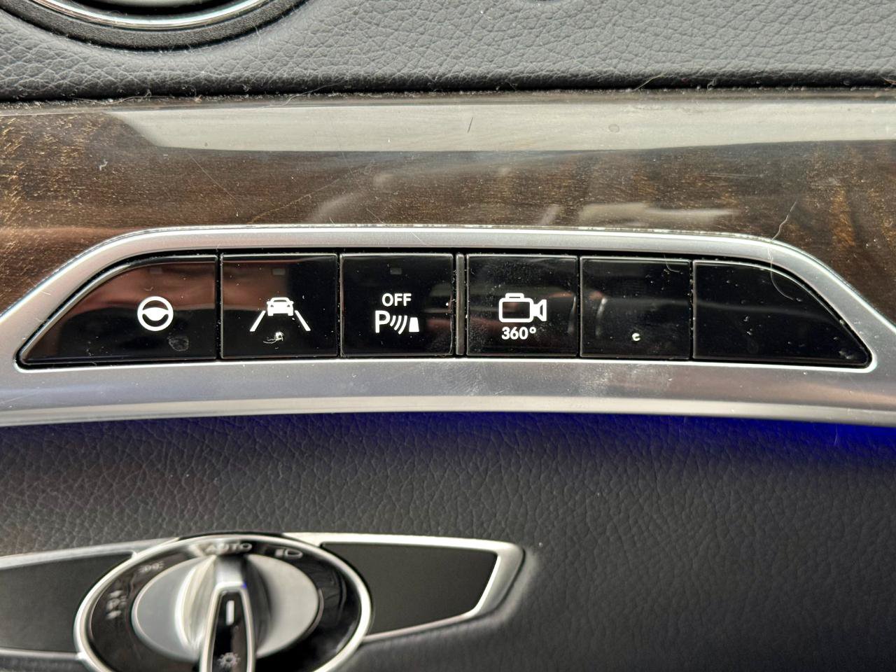 Used 2015 Mercedes-Benz S 550 Sedan image 17