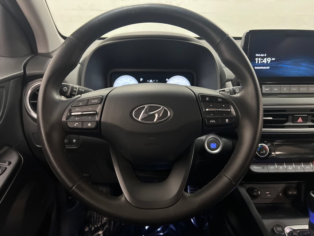 Used 2022 Hyundai Kona Limited FWD image 16