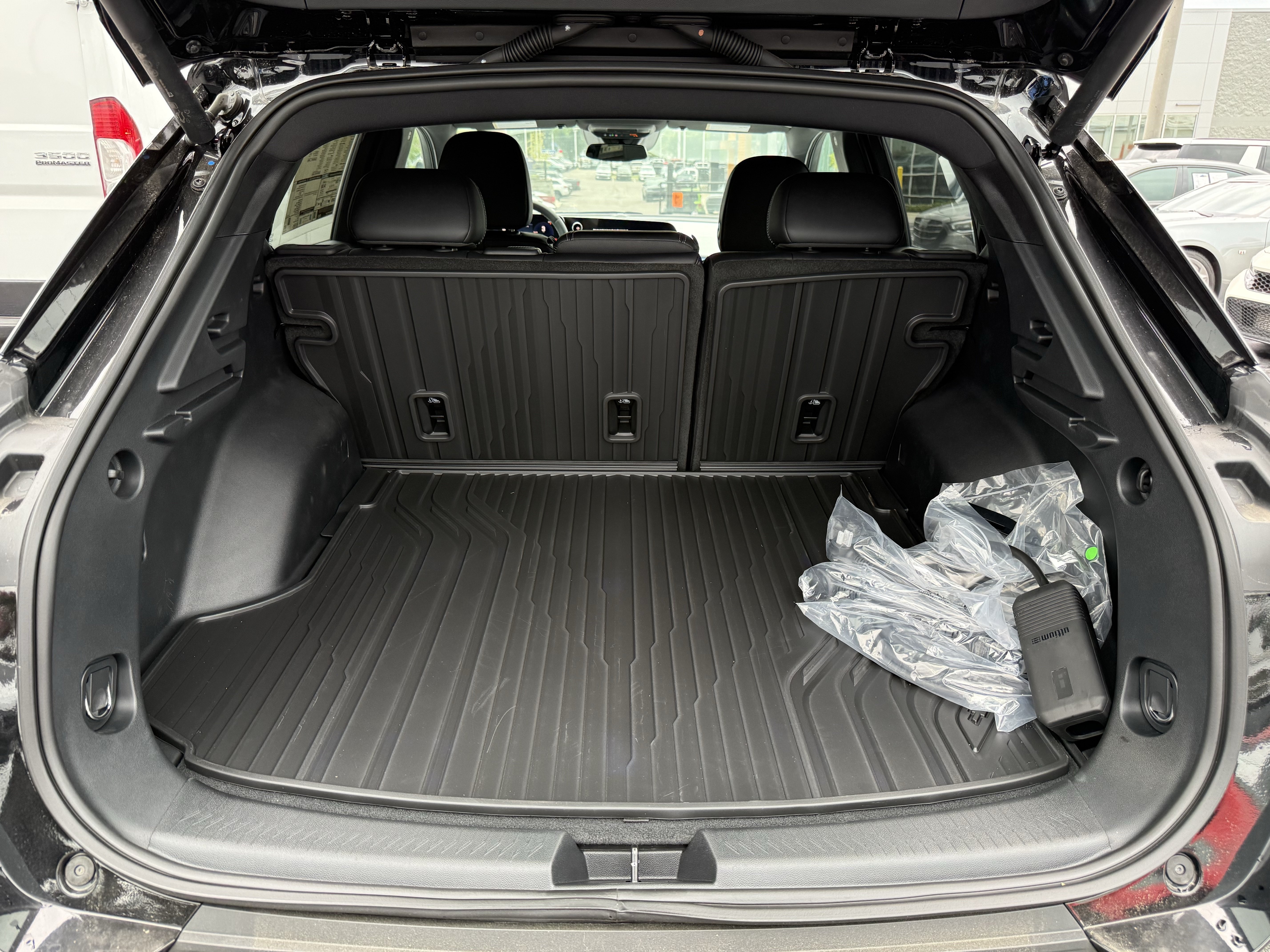 New 2026 Chevrolet Equinox EV LT FWD image 31