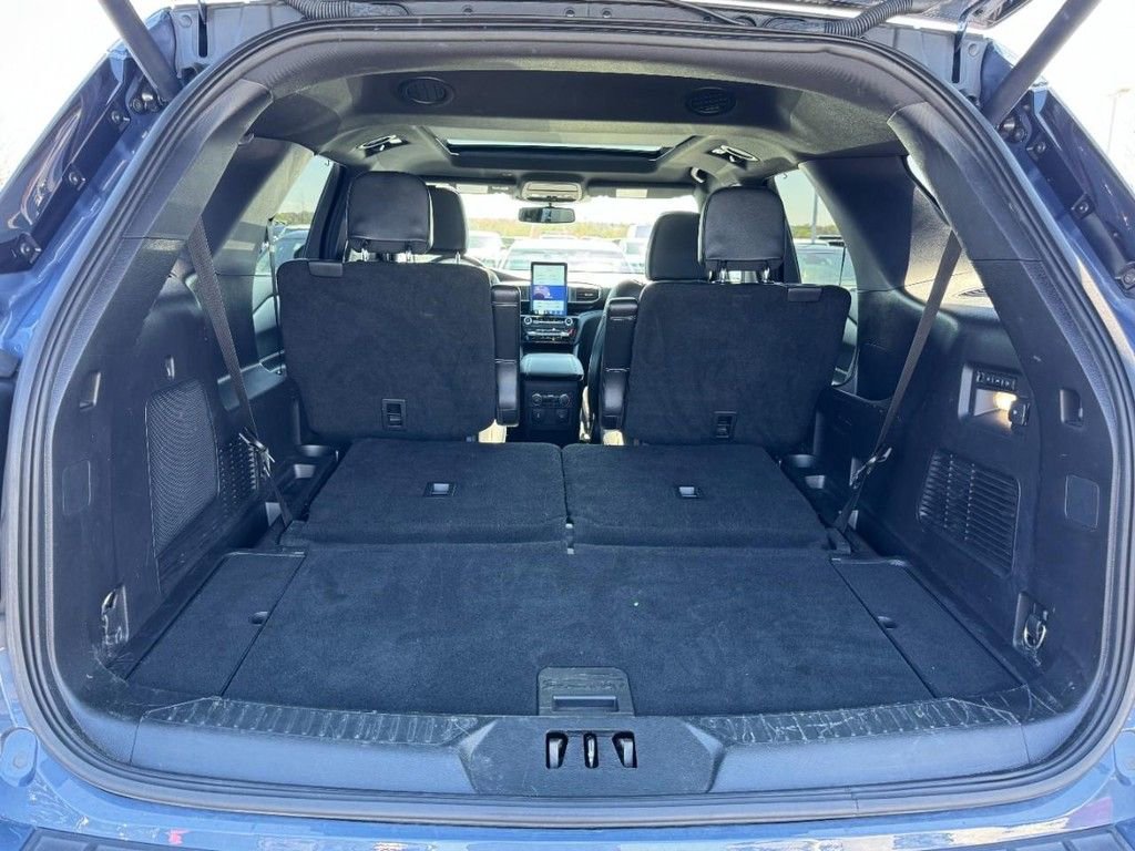 Used 2021 Ford Explorer ST w/ Equipment Group 401A image 6