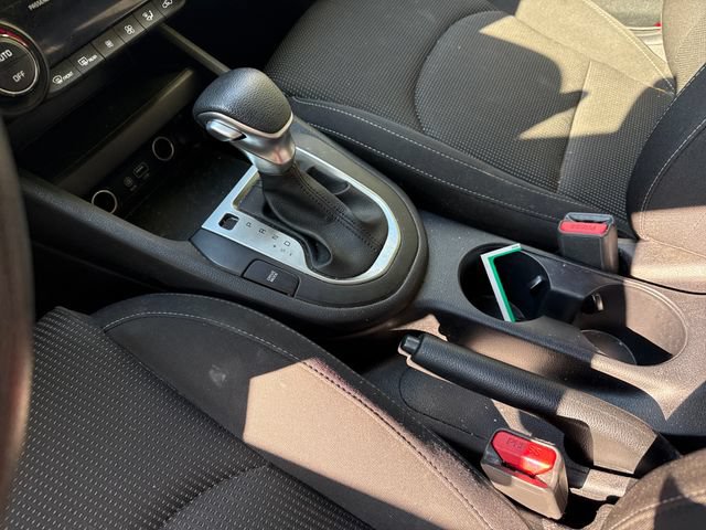 Used 2019 Kia Forte LXS FWD image 19