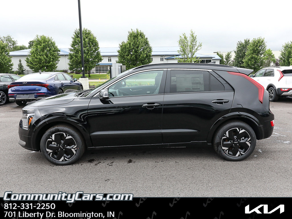 New 2026 Kia Niro Wind FWD image 3