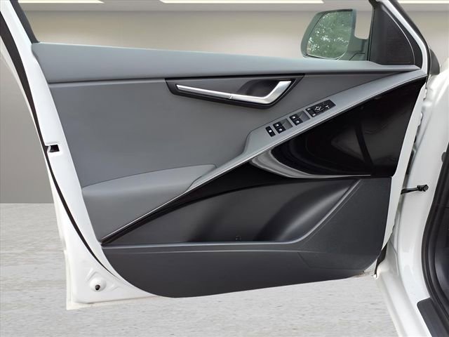 Used 2024 Kia Niro EX image 14