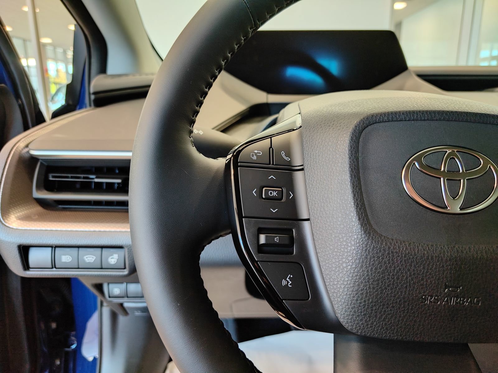 New 2026 Toyota Prius XLE image 19