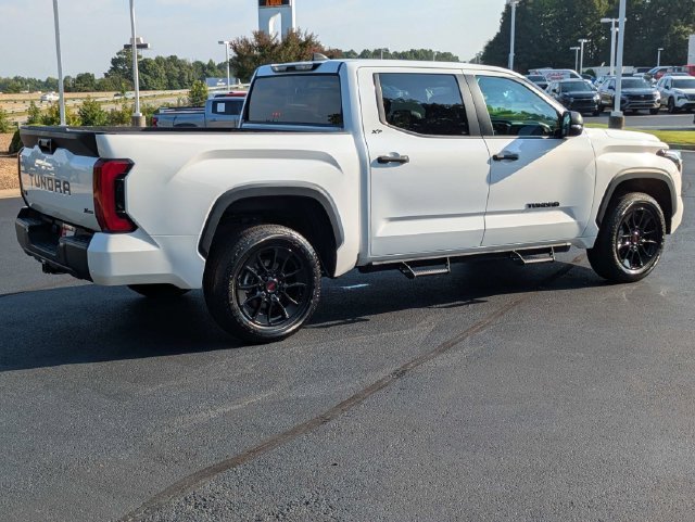 Used 2024 Toyota Tundra SR5 w/ SR5 Convenience Package AWD/4WD image 4