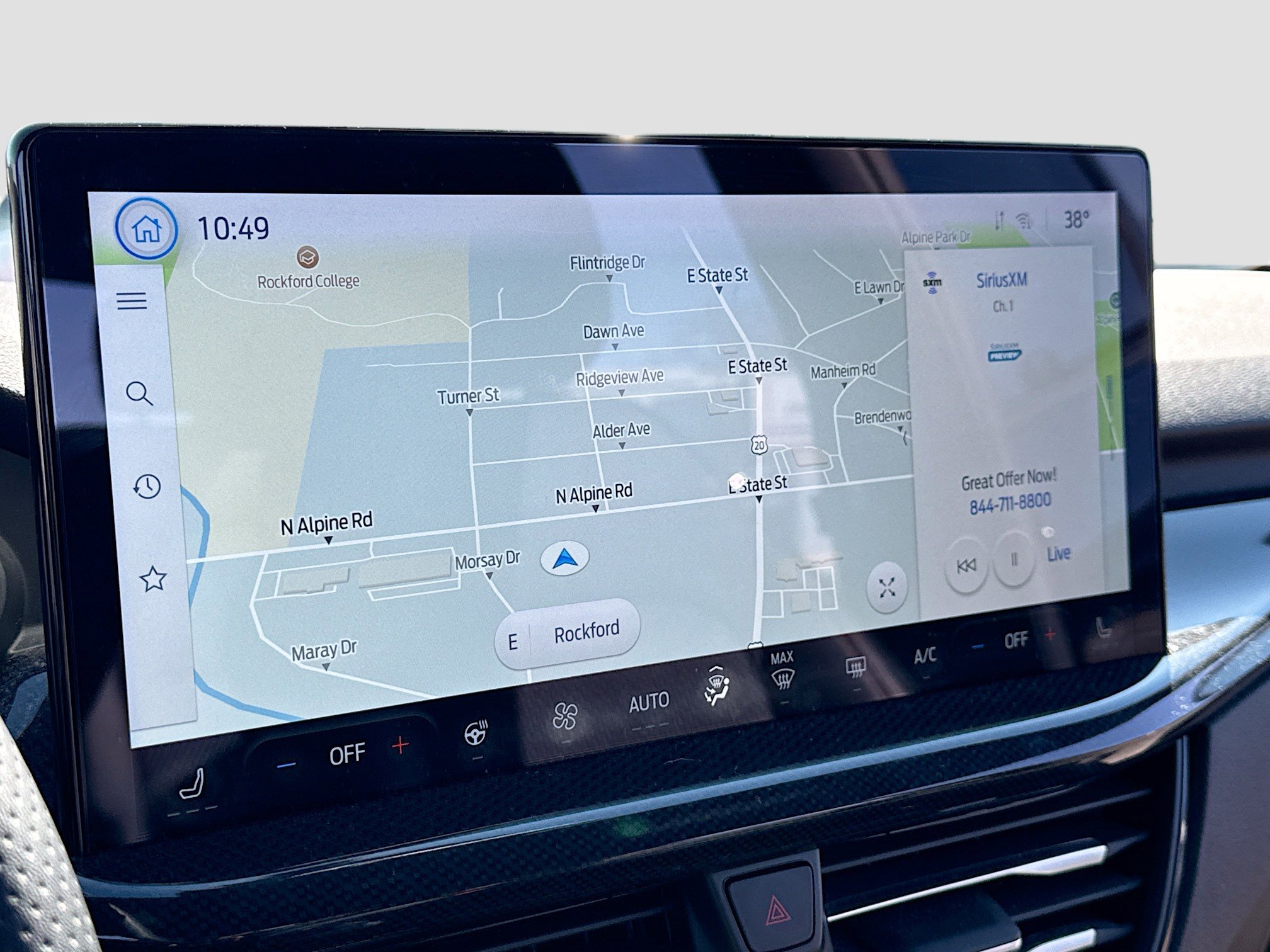 Used 2023 Ford Escape ST-Line w/ Tech Pack #1 image 9