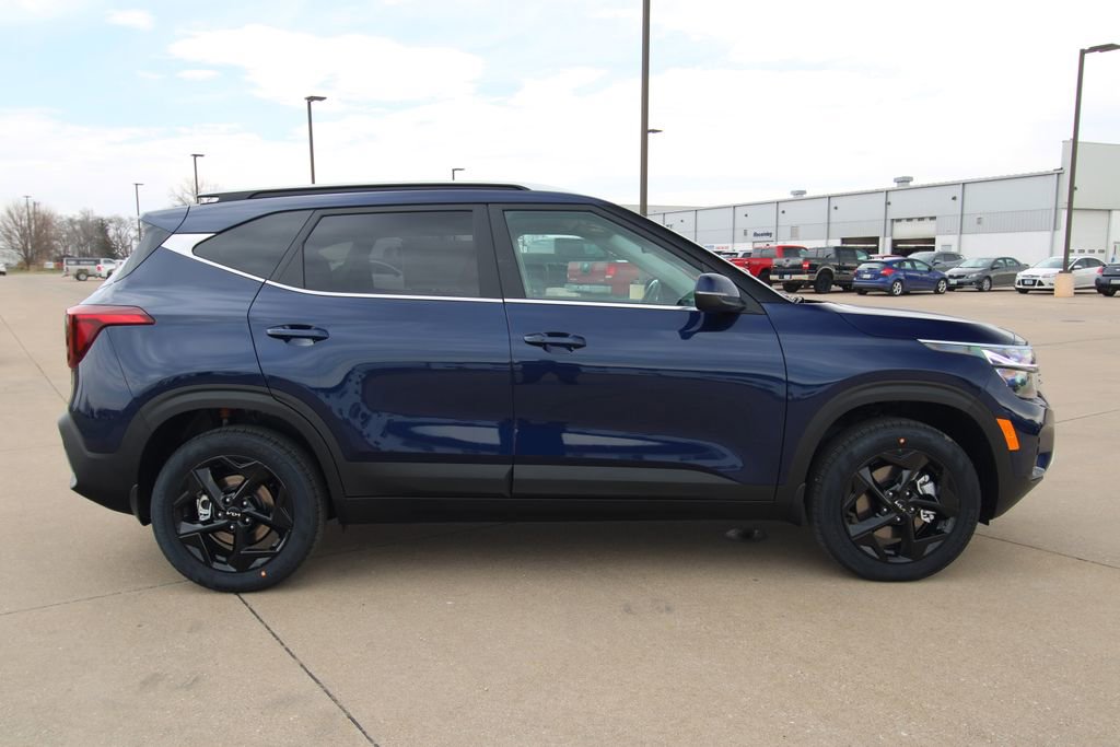 New 2026 Kia Seltos EX image 4